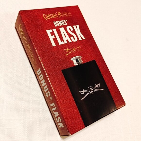 Captain Morgan Bonus Flask BNIB - Picture 1 of 2